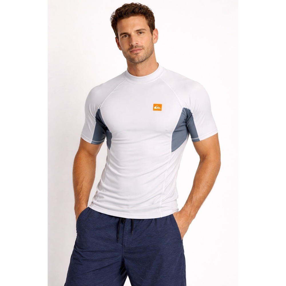 Quiksilver UV Tech White Stretch‎ Surfing Swim Compression Shirt Sz M Workout